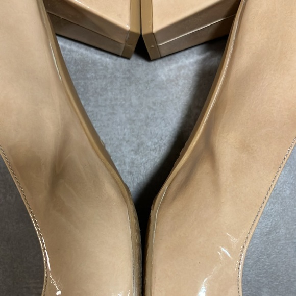 Stuart Weitzman shoes - Picture 3 of 6